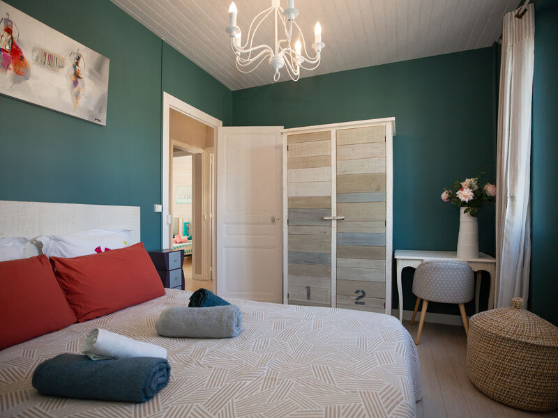 Chambre villa soignée